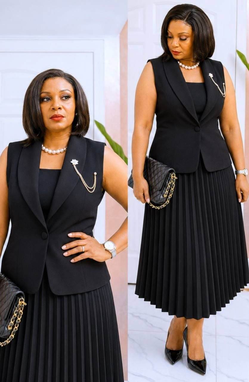 Women’s Shawl Collar Single Button Brooch Detail Sleeveless Vest and Pleated Midi Skirt Set
